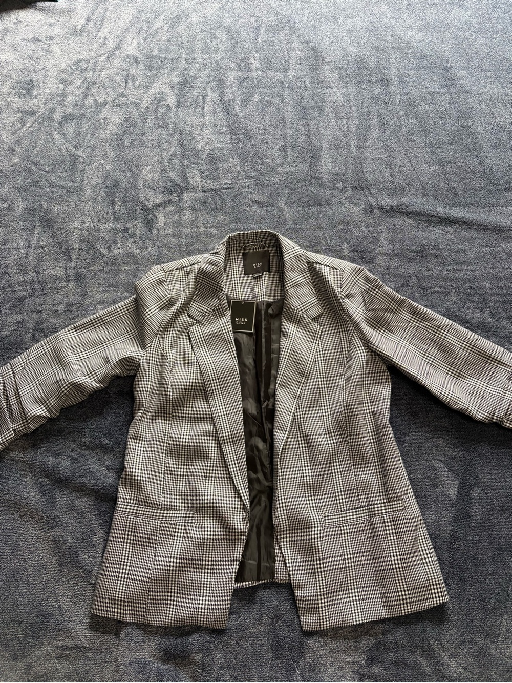 Miss Lili Black & White Houndstooth Blazer
